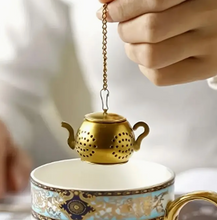 Load image into Gallery viewer, Boston Tea Party: A Tea Lovers Gift Box!